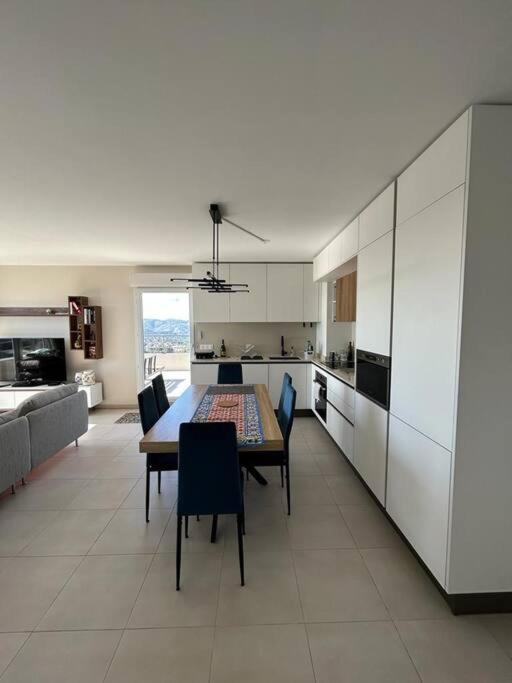 Superbe Appartement 3 Chambres A Grasse Buitenkant foto